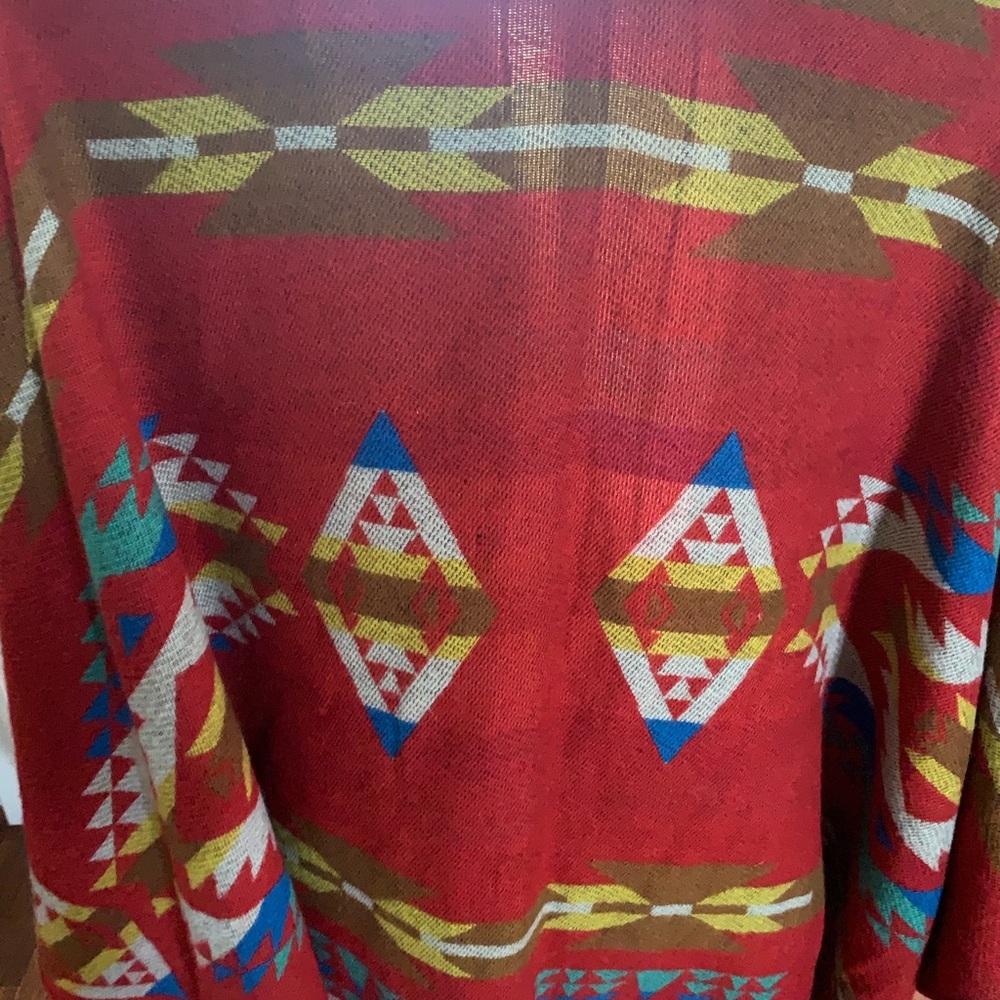 Red Geometric Pattern Cape Poncho - image 2